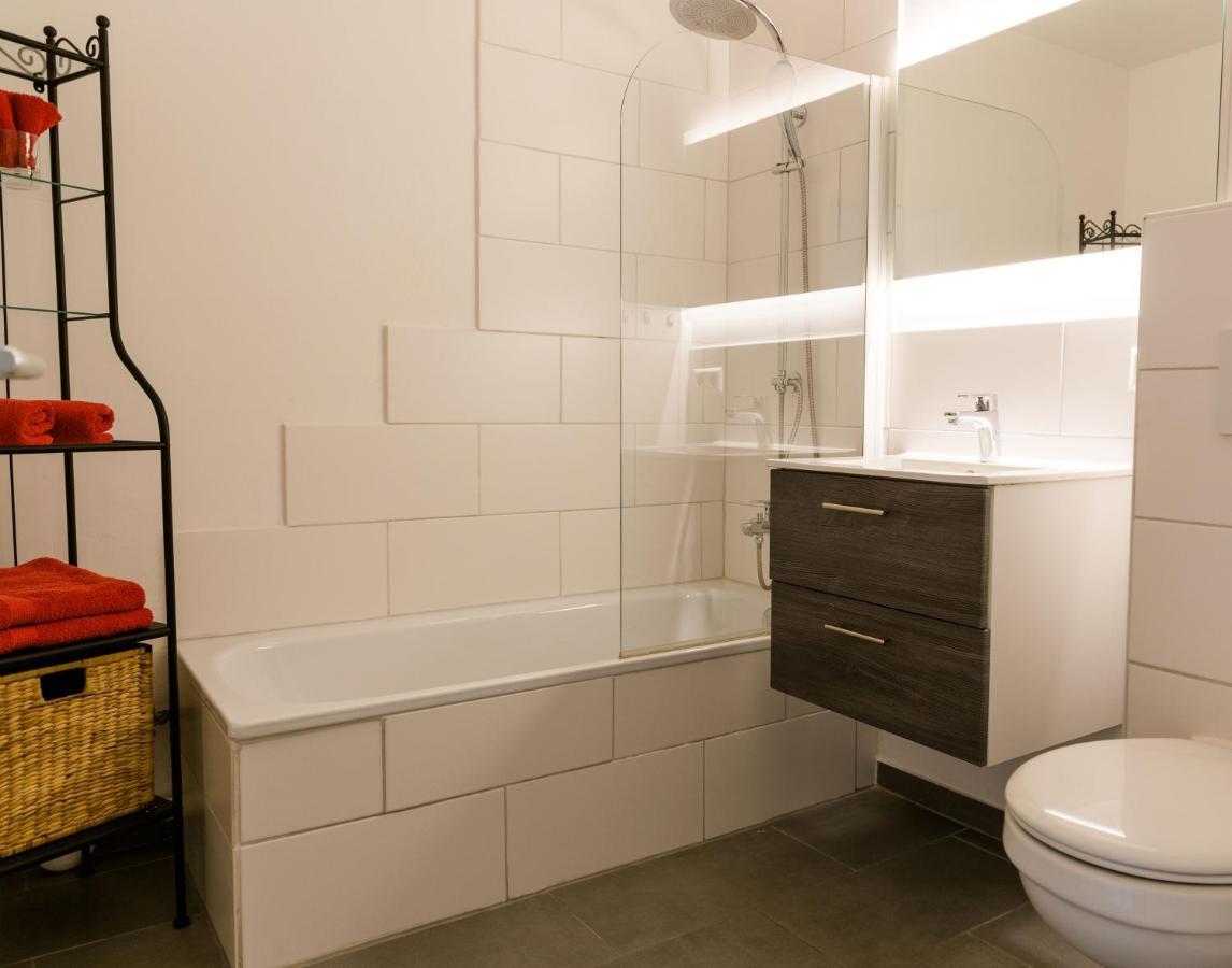 Ferienwohnung Magnolie อูเบอร์ลิงเงน ภายนอก รูปภาพ
